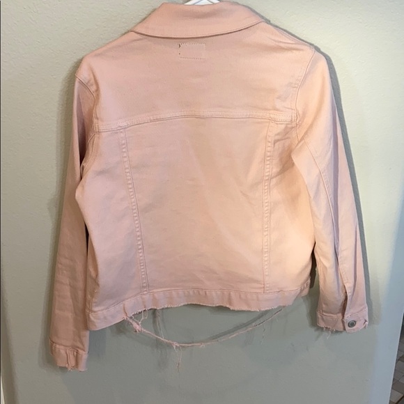 Judy Bloom pink jean jacket from Mindy Maes Market - Picture 3 of 3
